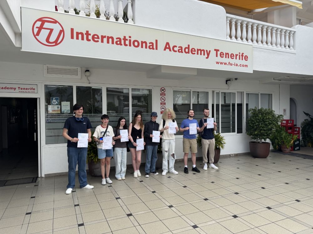Creative Media students receive their certificates following international experience